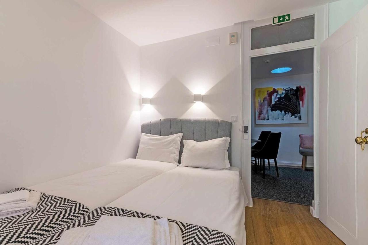 Bairro Alto Palace Special For Groups Up To 24 Guests Lisboa Ngoại thất bức ảnh