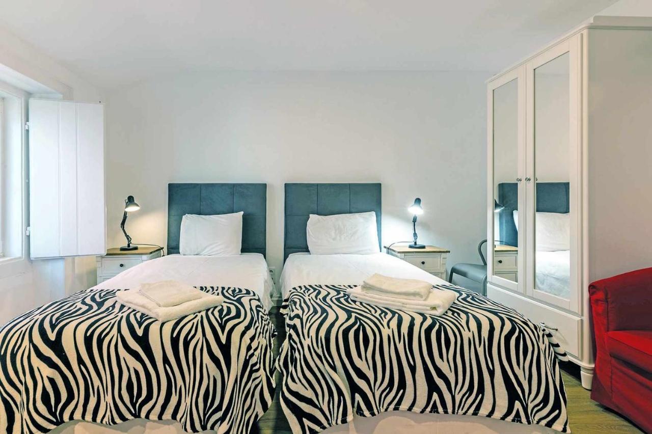 Bairro Alto Palace Special For Groups Up To 24 Guests Lisboa Ngoại thất bức ảnh