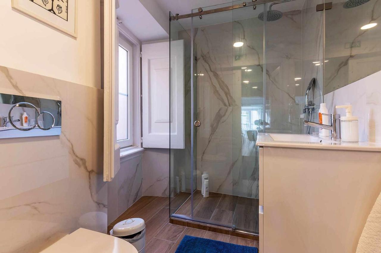 Bairro Alto Palace Special For Groups Up To 24 Guests Lisboa Ngoại thất bức ảnh